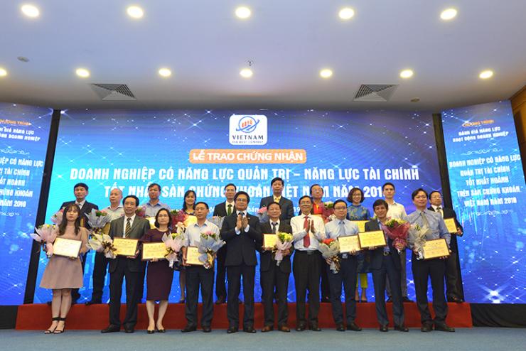 PECC2 lần thứ ba được vinh danh là Doanh nghiệp có năng lực Quản trị tài chính Tốt nhất Sàn chứng khoán Việt Nam và Đứng đầu ngành Tư vấn năm 2018.